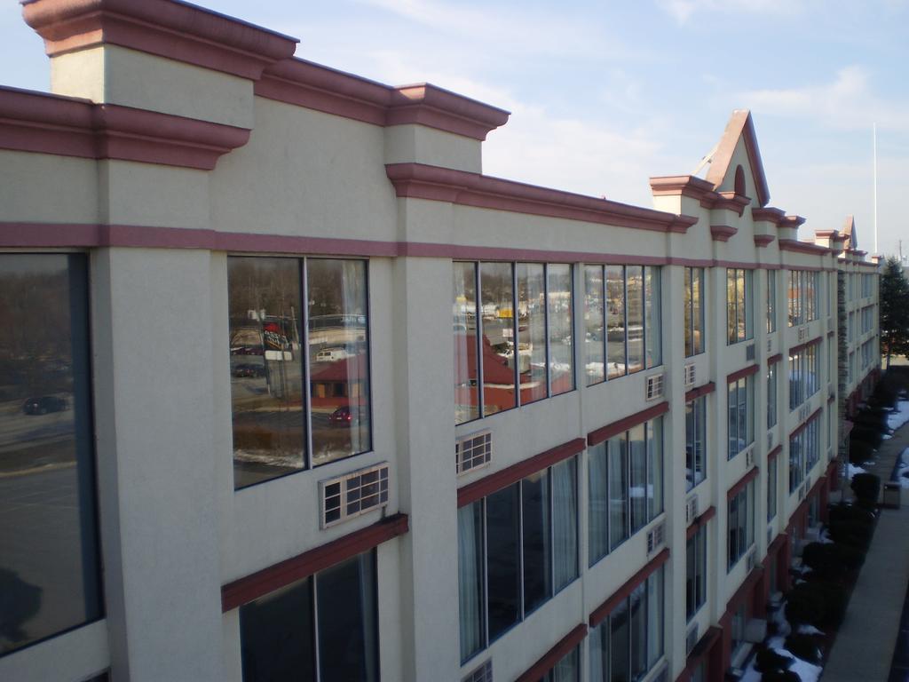 Lancaster Family Resort Smoketown  Exterior photo