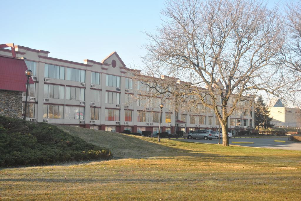 Lancaster Family Resort Smoketown  Exterior photo